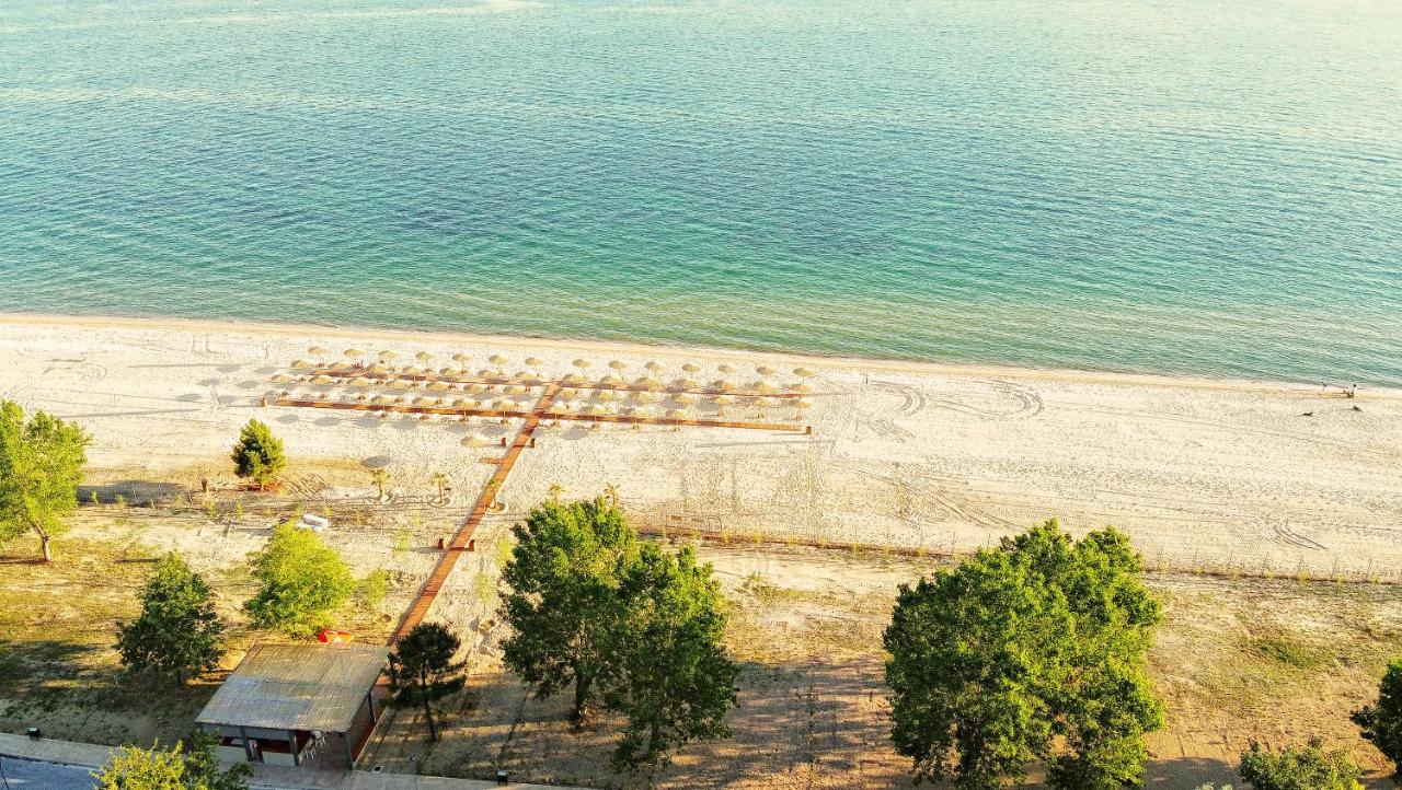 Mareleon Camping Ofrínion Exteriér fotografie