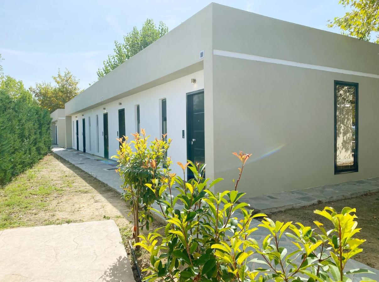 Mareleon Camping Ofrínion Exteriér fotografie