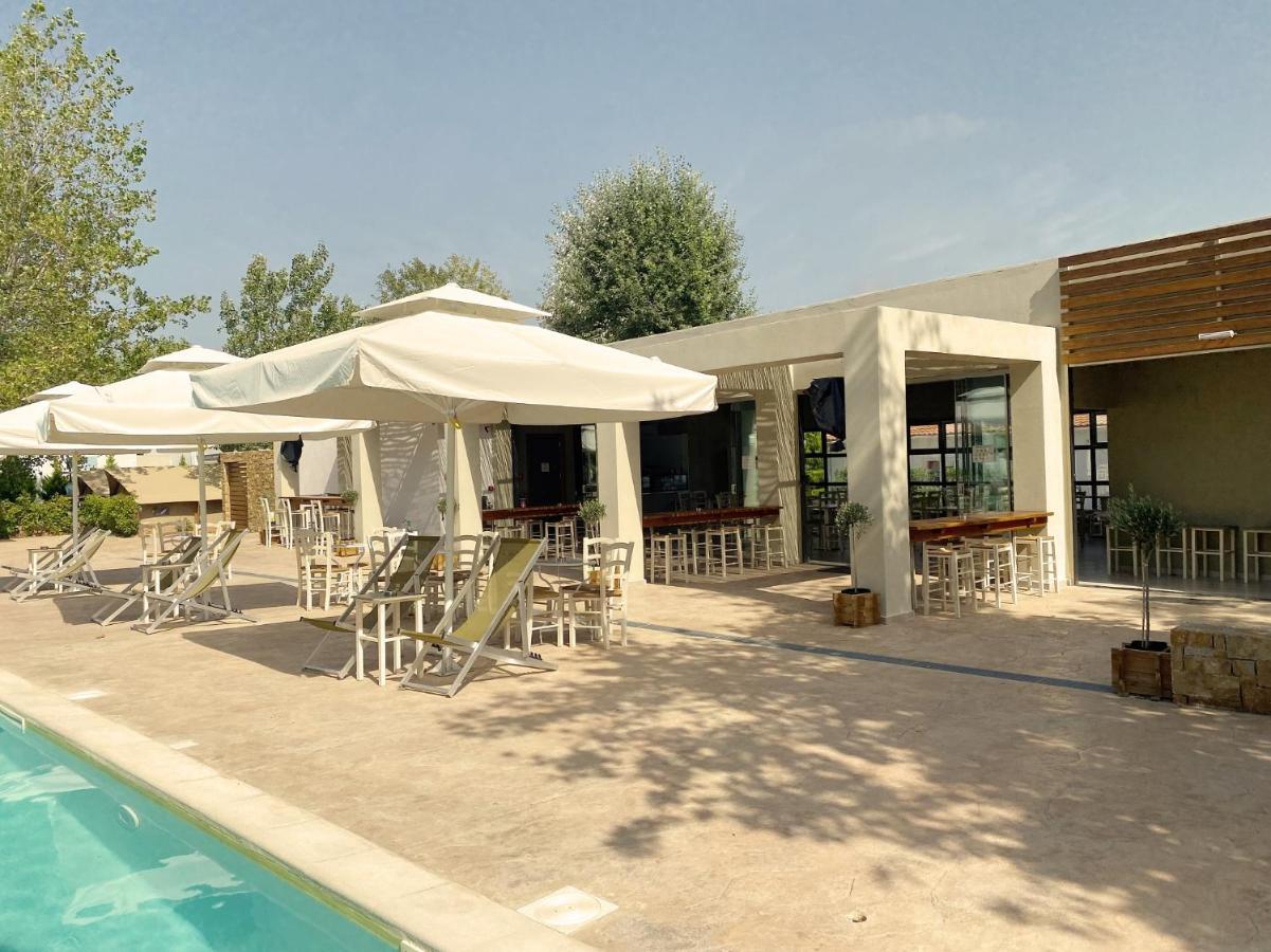 Mareleon Camping Ofrínion Exteriér fotografie